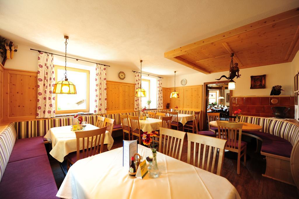 Hotel Gasthof Zum Schwanen Reutte Exterior foto