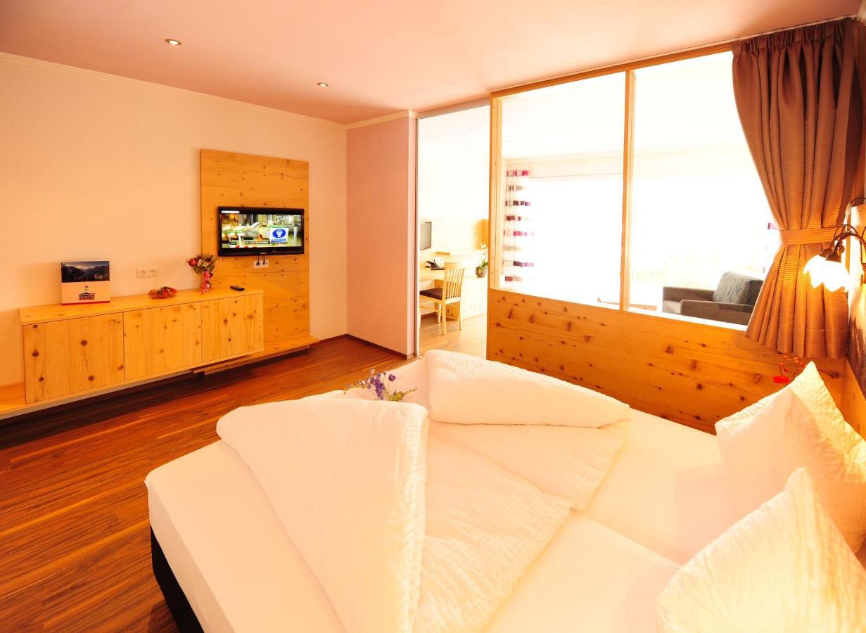 Hotel Gasthof Zum Schwanen Reutte Habitación foto